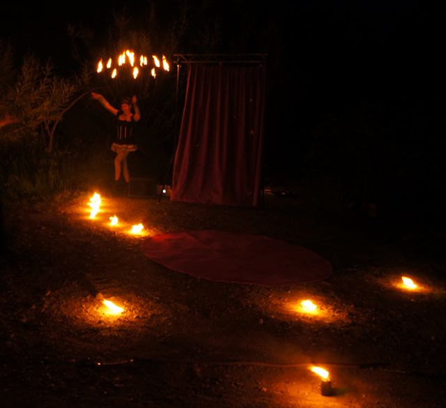 Feuershow, Luzia Bonilla, Lucy & Lucky Loop, The Flying Circus